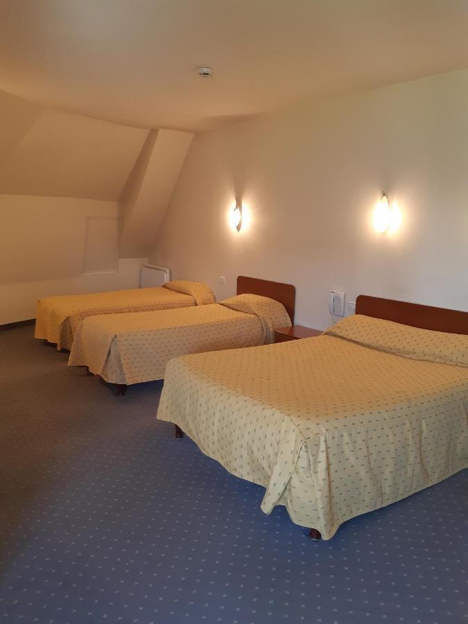 Hotel les forges Noyal-sur-Vilaine Eksteriør billede